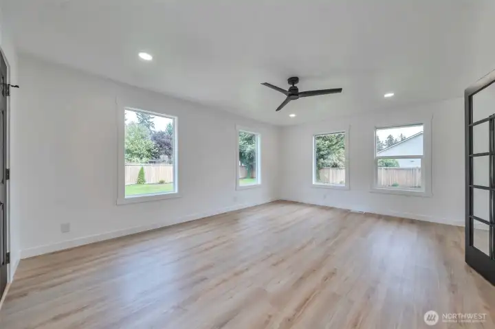 Sunroom Bonus/Flex Room