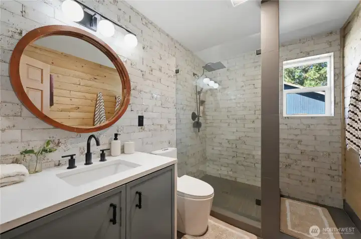 3/4 bath on main