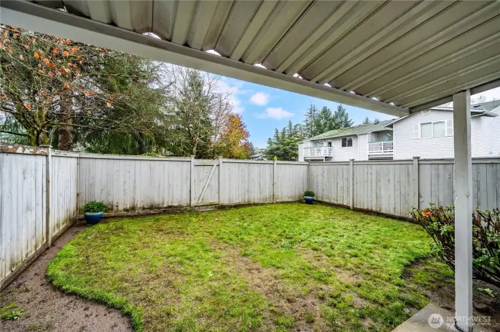 A rare find in a 2-bedroom condo, this home features a fenced backyard. So many possibilities for how it can be enjoyed!