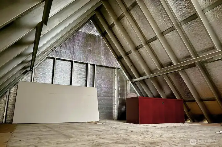 Loft / Bedroom