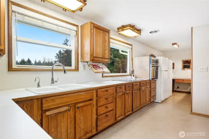 Other 1/2 of kitchen with so much storage and counter space...