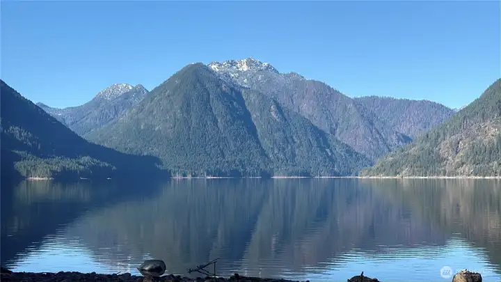 Stunning view of Lake Cushman!