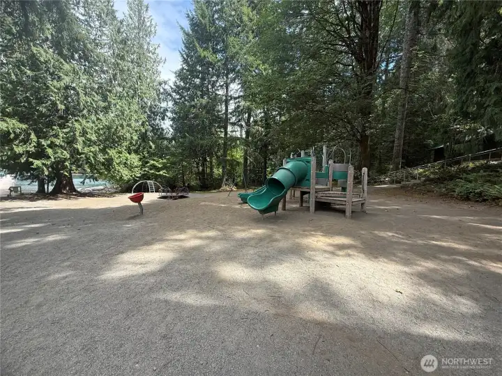 Close walking distance to lake, park, boat launches, basketball court and horseshoe pit!