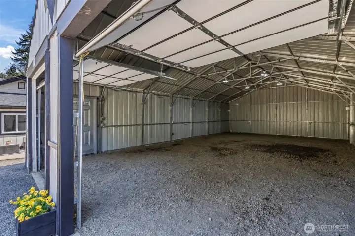 Interior of 45 x 25 SqFt Shop!