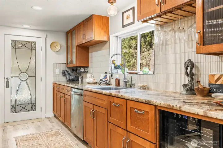 Partial View of kitchen from living room!