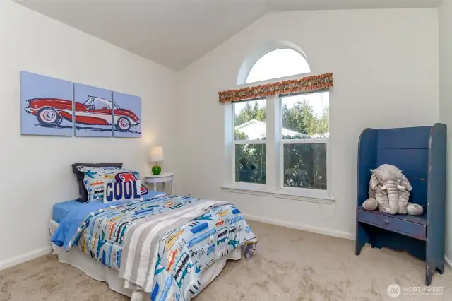 2nd bedroom.