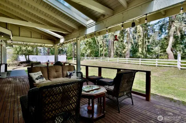 cover deck