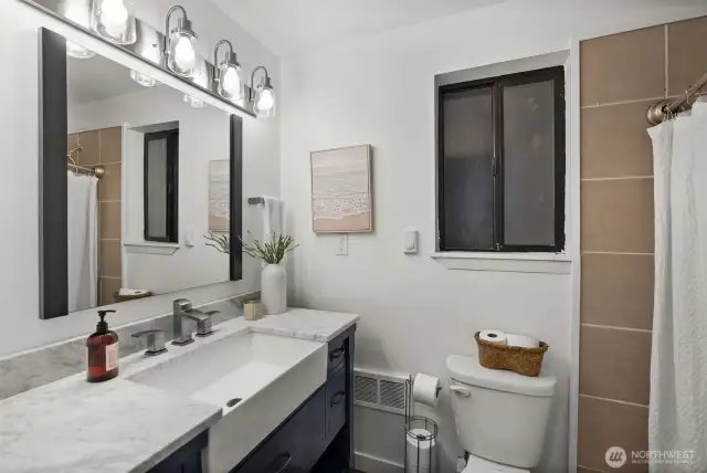 3/4 bath on main
