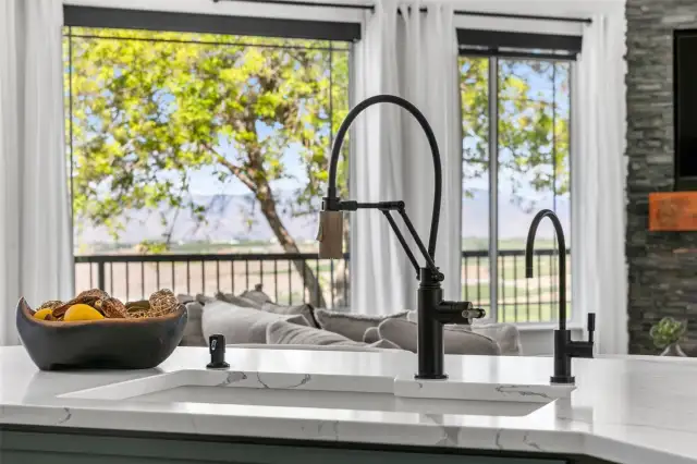 Kitchen w/view