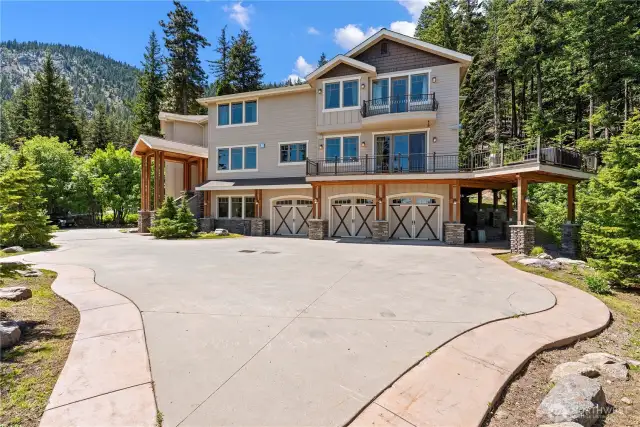 Built by local architect for their primary residence