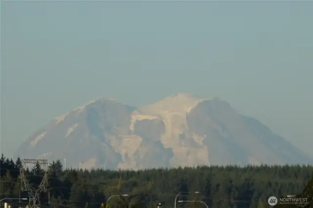 Zoomed In view of Mt. Rainier