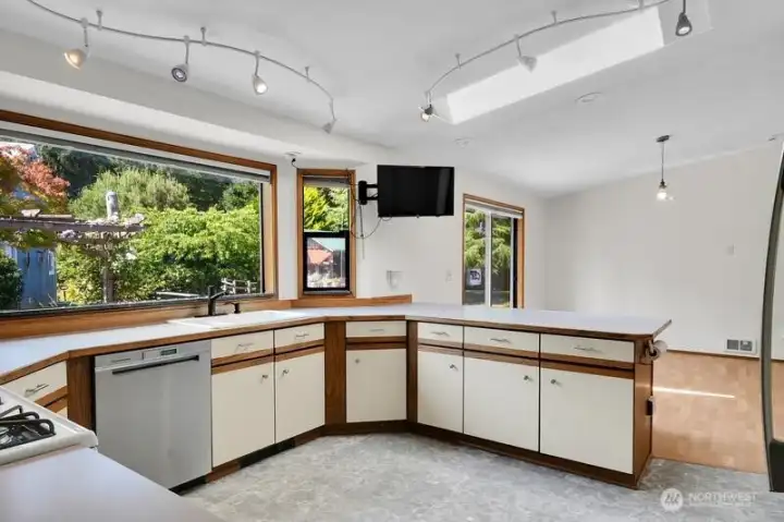 plenty of counter space, with bar seating.