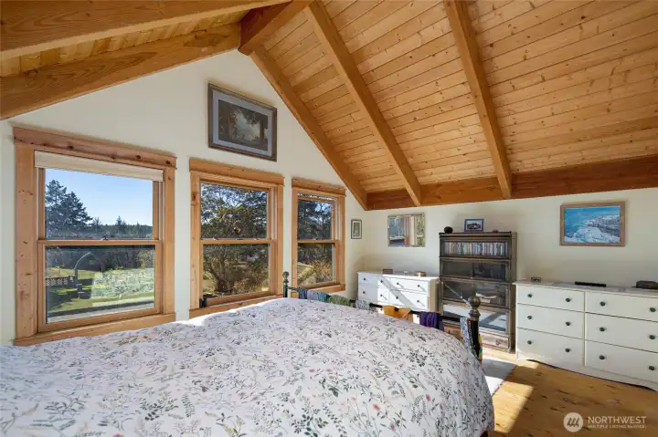 The south facing bedroom.