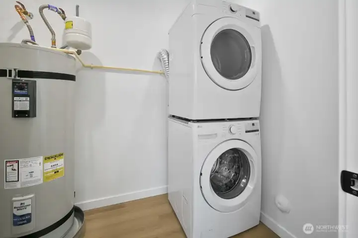 Photos are of model home 1804B. Floor plan and finishes may vary.