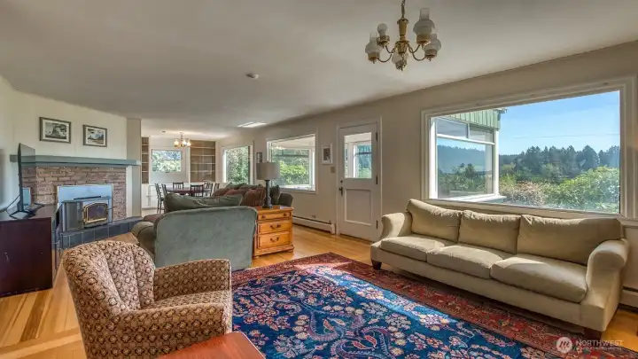 A turn-key furnished opportunity!