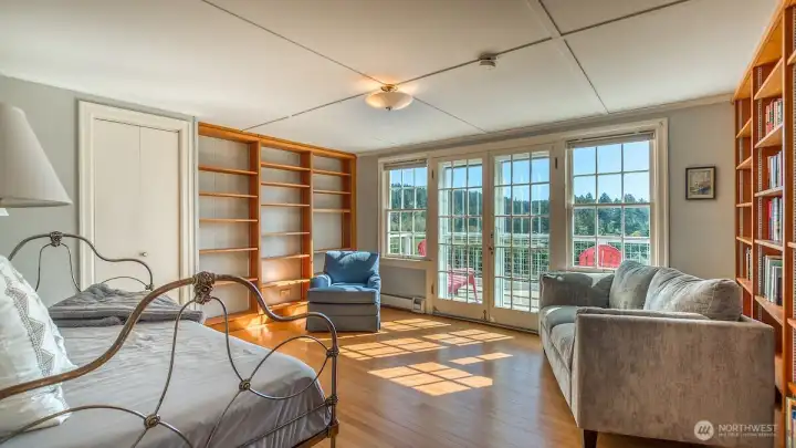Upstairs Library Suite with balcony overlooking the bay.