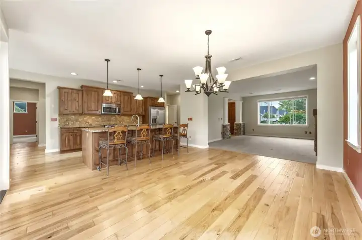 Dining/Kitchen area