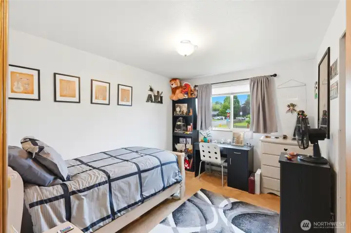 2nd Bedroom 2nd Bedroom
