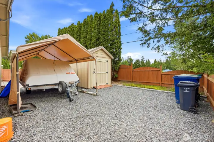 RV Parking/Portable Carport RV Parking/Portable Carport