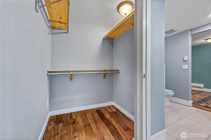 Upper bedroom walk-in closet