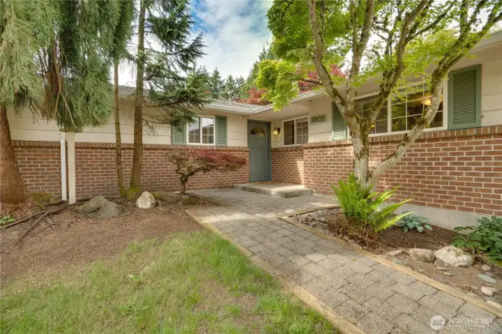 Follow the path to the covered front entry and step inside. Let’s take a look around. Follow the path to the covered front entry and step inside. Let’s take a look around.