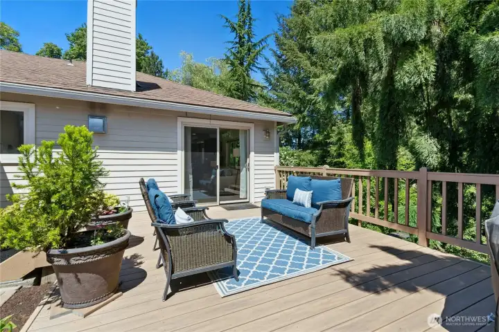 Sunny private deck Sunny private deck