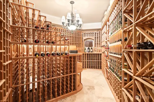 1700+ temp-controlled wine cellar
