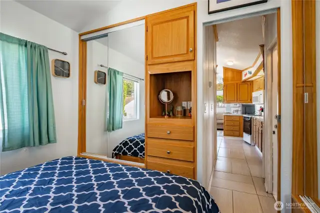 Dual closets