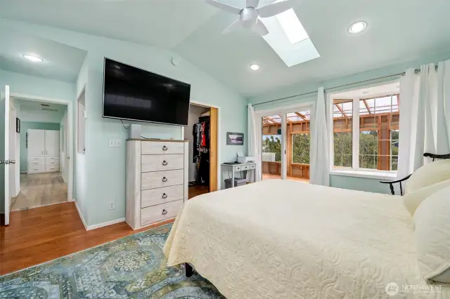 Walk-out to a sun room.