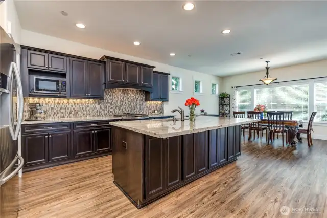 Open concept floor plan with gorgeous kitchen