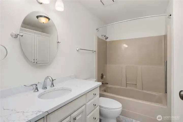 Guest bathroom.