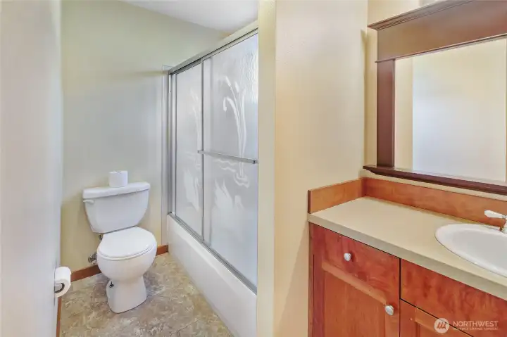 Main Bathroom