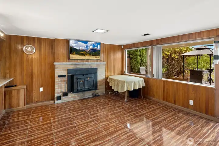 Family Room w/wood burning fireplace
