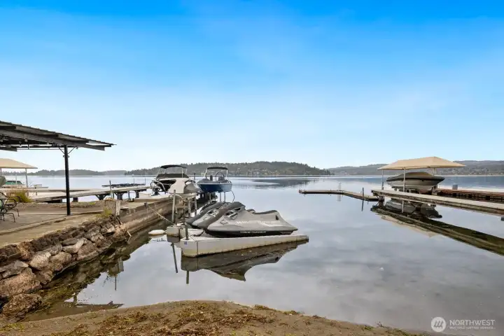 (3) PWC & 2018 Bayliner boat- Included