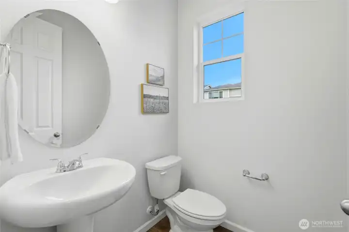 Half-bath of main floor entry