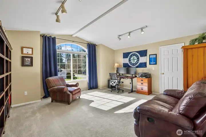 Second level bonus room with closet storage.