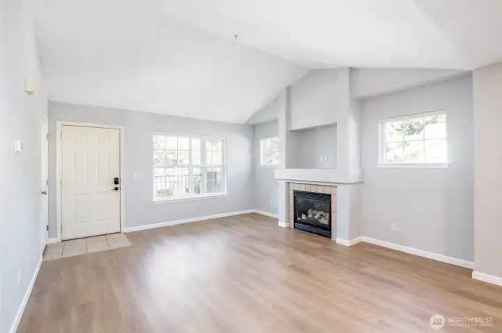 TONS of natural light