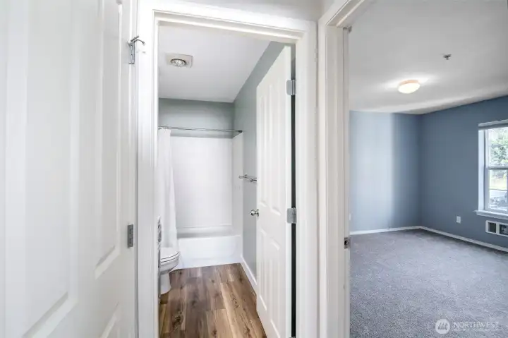 NEW carpet in bedroom with bathroom right next door!