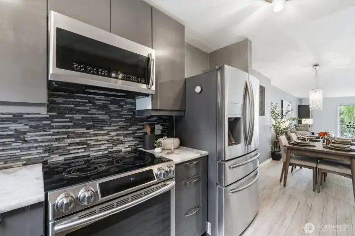 Plenty of cabinet space