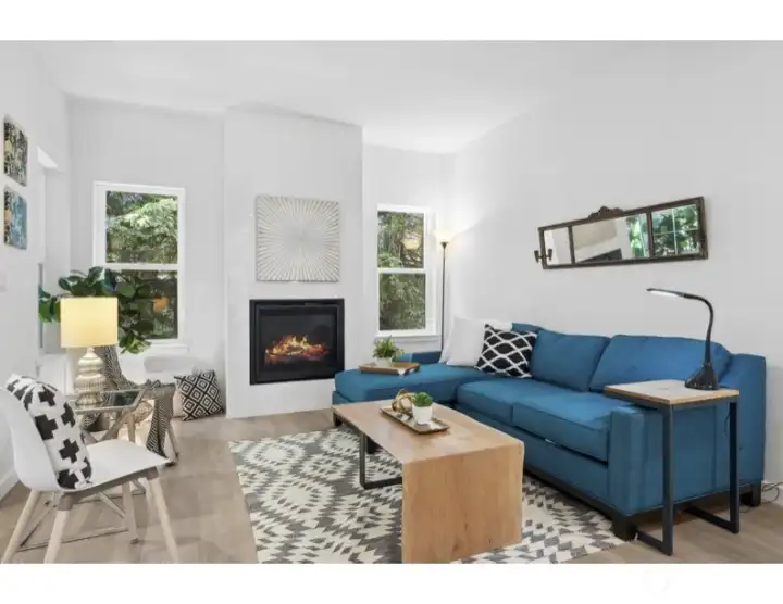 Picture of another unit with same floorplan.