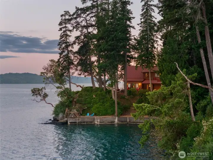 Truly what dreams are made of... come make memories on Hood Canal!