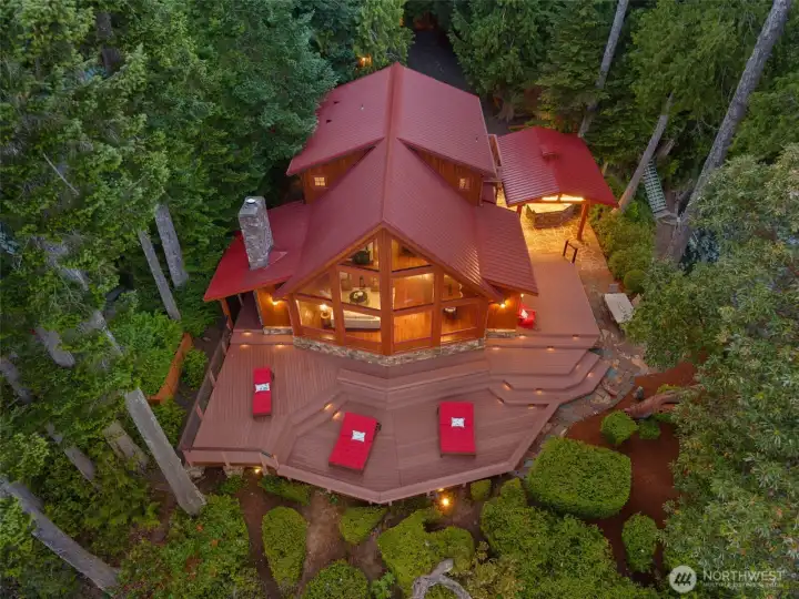 From above, you can see exactly what makes this property unlike anything else on Hood Canal.