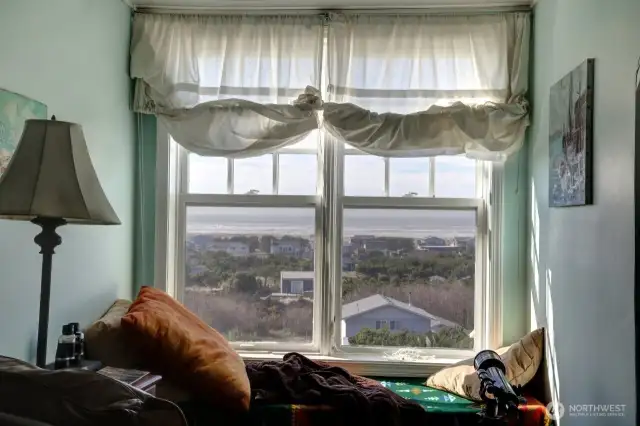2nd bedroom upper level cozy nook w/ ocean views