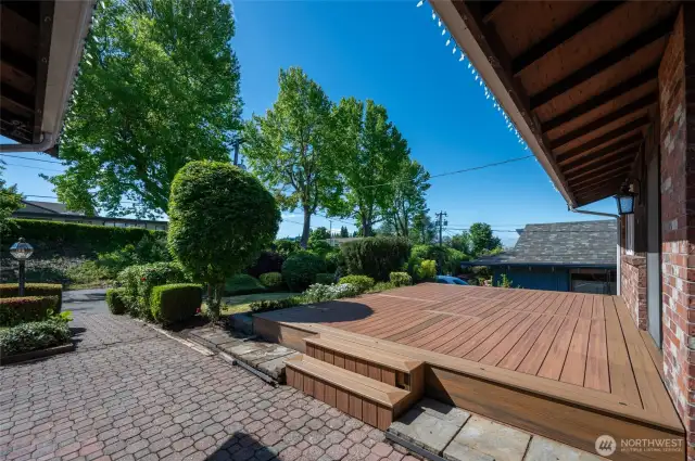Front Deck with paved walkway to front door