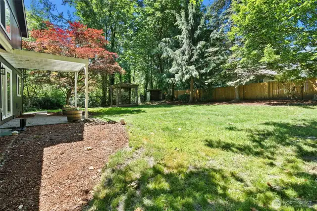 Full fenced oversized back yard
