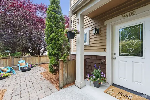 From the get-go, you can see that this has more outdoor space than most!