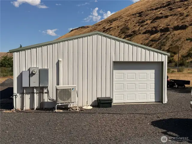 shop/garage