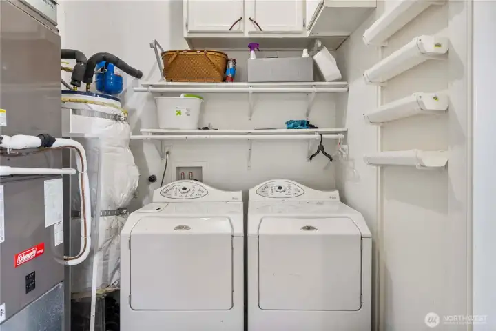 Washer and dryer convey.