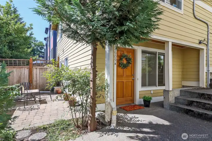Your own private fenced patio area off the living room