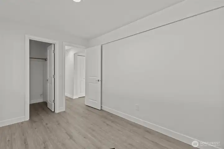 5th bedroom or office/workout room